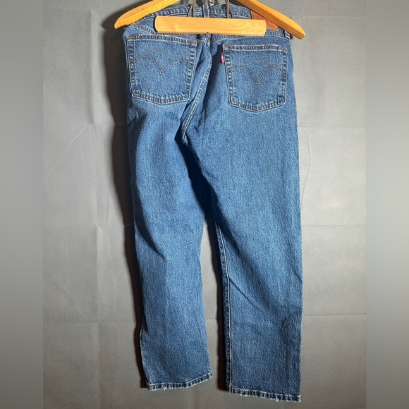 Levi’s 501 button fly jeans big e size 32x28
